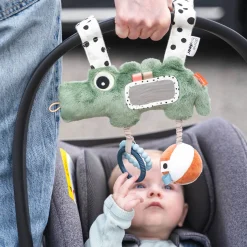 Hanging activity toy - Croco - Green