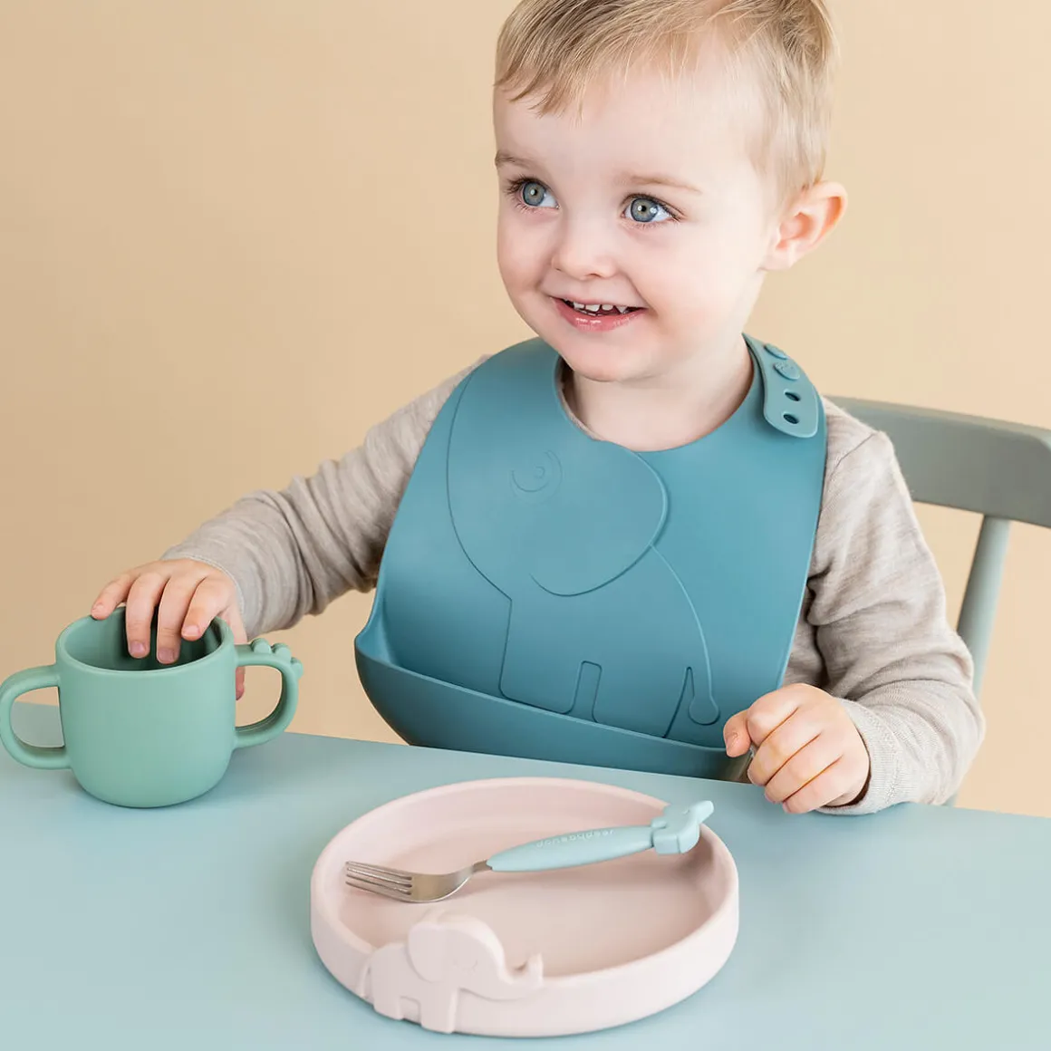 Peekaboo plate - Elphee - Powder
