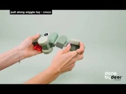 Pull along wiggle toy - Croco - Green
