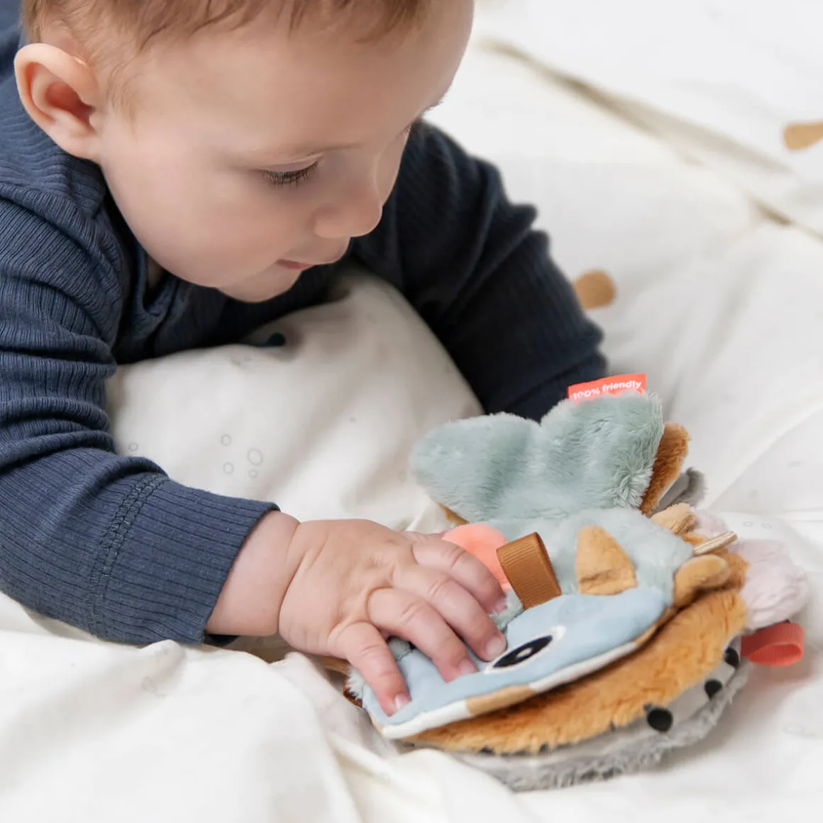 Sensory baby book - Sea friends - Colour mix