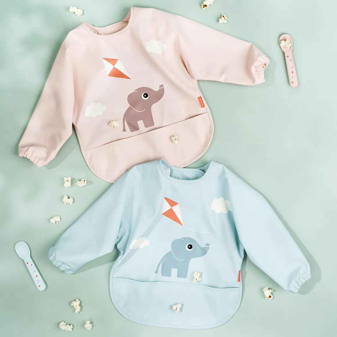 Sleeved pocket bib - Playground - Powder