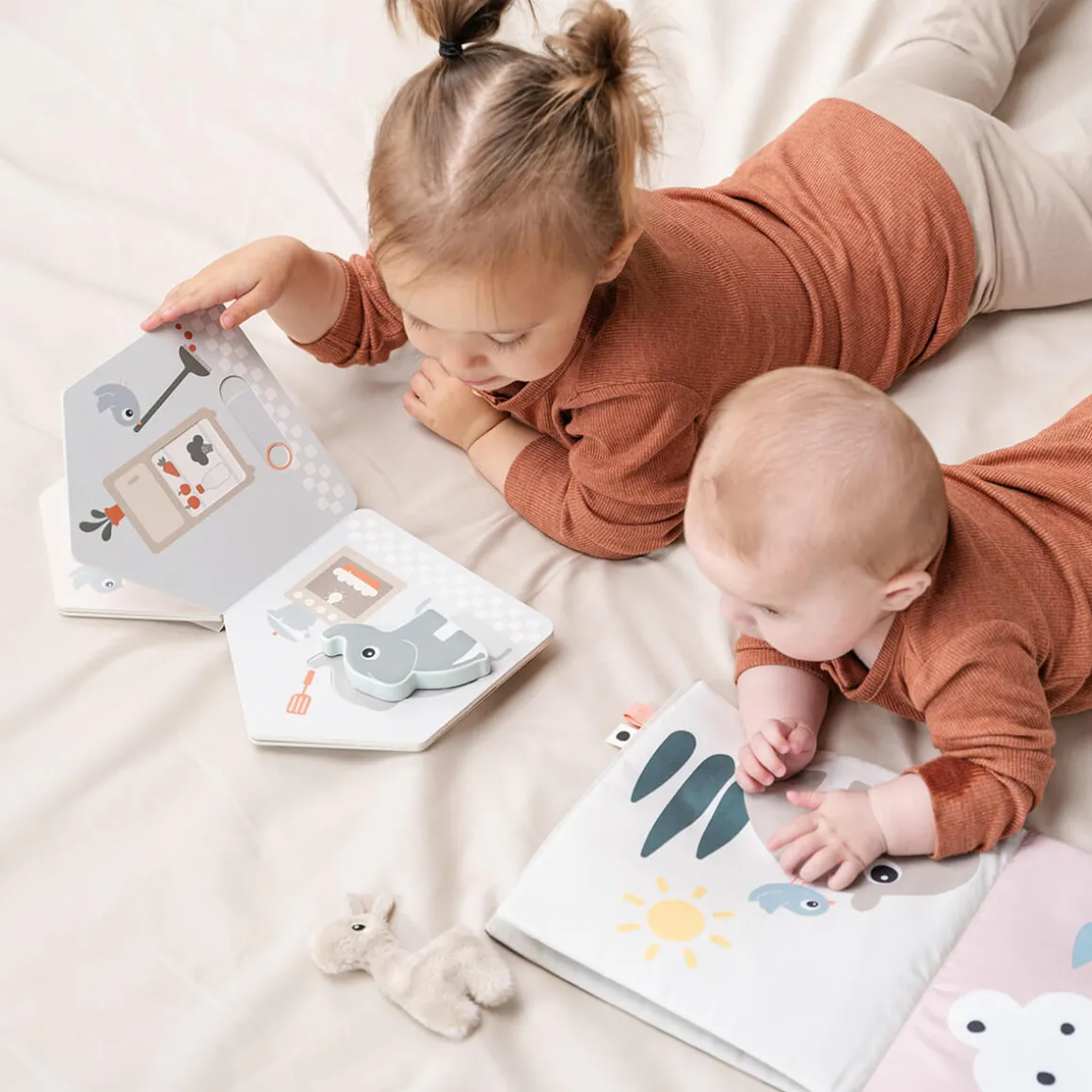 Tummy time soft book - Deer friends - Colour mix